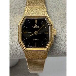 Lorus V811-5011 New Battery Ladies Watch 17MM 7" Gold Tone‎ Vintage